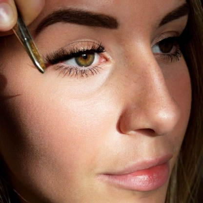Magnetic Eyelashes & Eyeliner